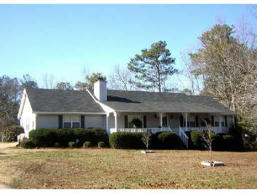 4890 W Lake Way, Douglasville, GA 30135 — most recent listing photo