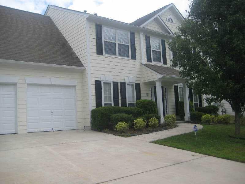 8670 Valley Lakes Lane, Union City, GA 30291 — most recent listing photo