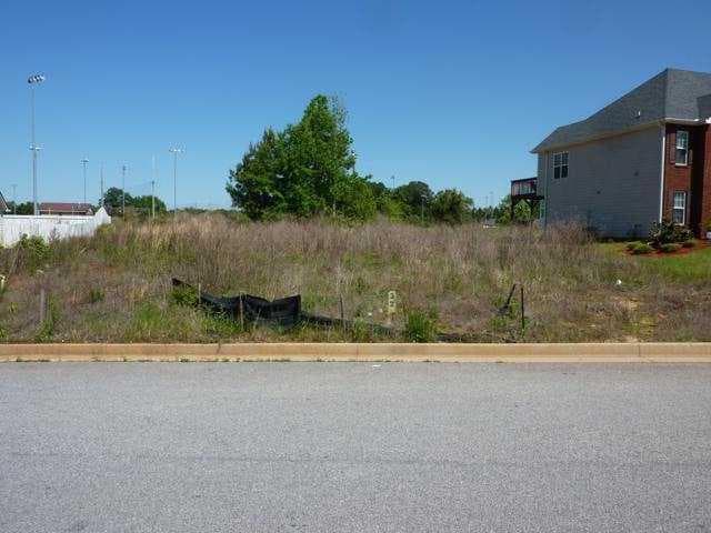 single family residence sold at 130 McArthur Drive, Locust Grove, GA 30248