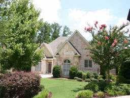 3 bedroom, 3,775 sq ft single family residence sold at 827 Stratford Court, Atlanta, GA 30350