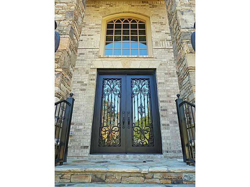 2100 S Akin Drive, Atlanta, GA 30345 — most recent listing photo