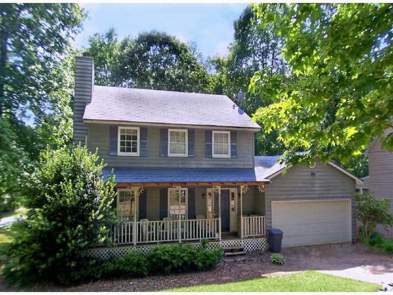 3 bedroom, 1,642 sq ft single family residence sold at 215 JOHNSON Road, Lawrenceville, GA 30046