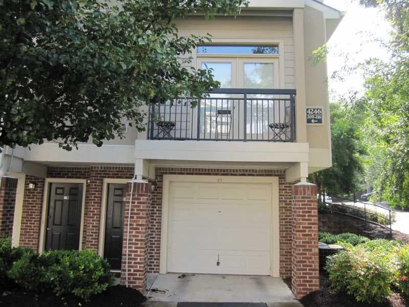 1 bedroom, 997 sq ft condominium sold at 4246 RIVER GREEN Drive 216, Atlanta, GA 30327