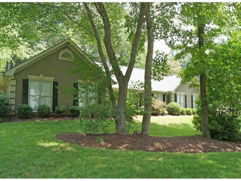 3 bedroom, 2,095 sq ft single family residence sold at 369 Baskin Drive, Marietta, GA 30064