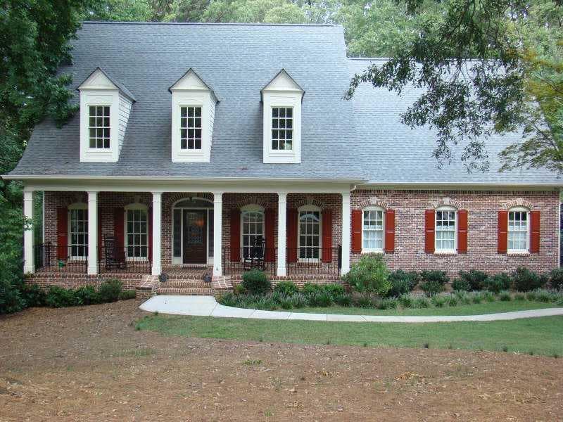329 Glenn Circle, Decatur, GA 30030 — most recent listing photo