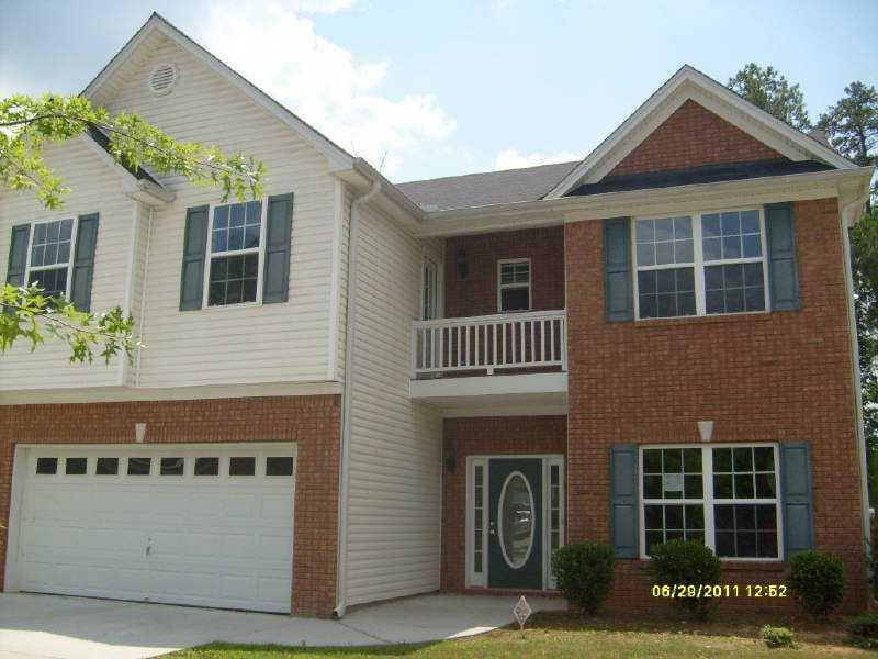 4 bedroom, 2,290 sq ft single family residence sold at 4042 Preserve Glen Court, Snellville, GA 30039