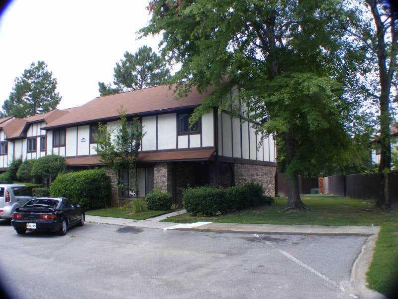 3 bedroom, 1,314 sq ft condominium sold at 1198 Ashborough Terrace K, Marietta, GA 30067