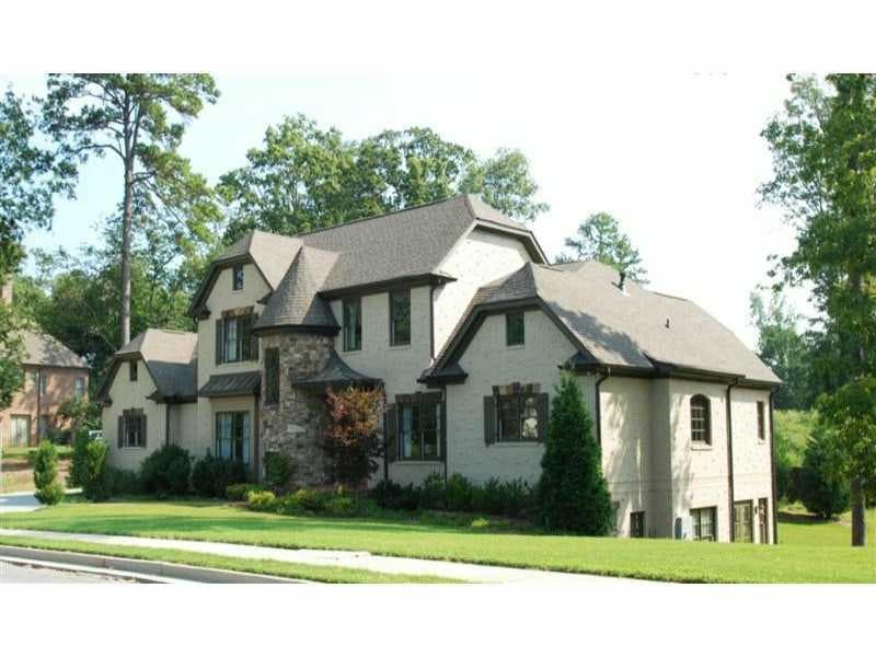 4 bedroom, 4,542 sq ft single family residence sold at 5341 Northland Drive, Atlanta, GA 30342