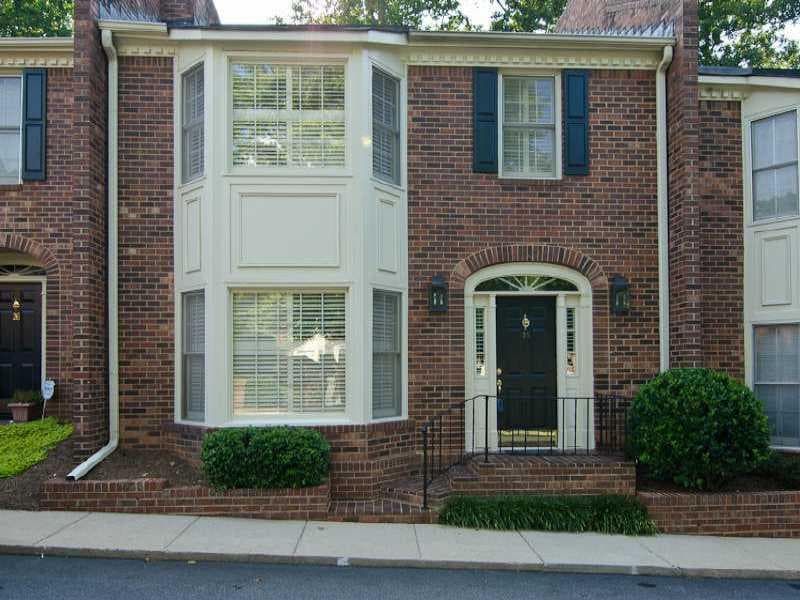 25 Howell Mill Plantation 25, Atlanta, GA 30327 — most recent listing photo