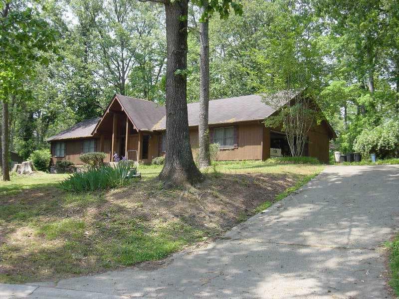 5440 Oquinn Court, Stone Mountain, GA 30088 — most recent listing photo