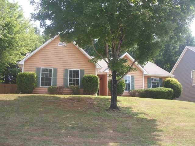 3 bedroom, 1,563 sq ft single family residence sold at 375 Paris Drive, Lawrenceville, GA 30043