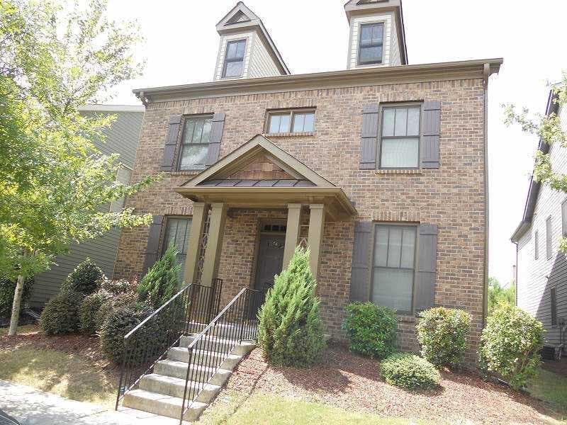 4 bedroom, 2,558 sq ft single family residence sold at 3830 Baxley Pine Trail, Suwanee, GA 30024