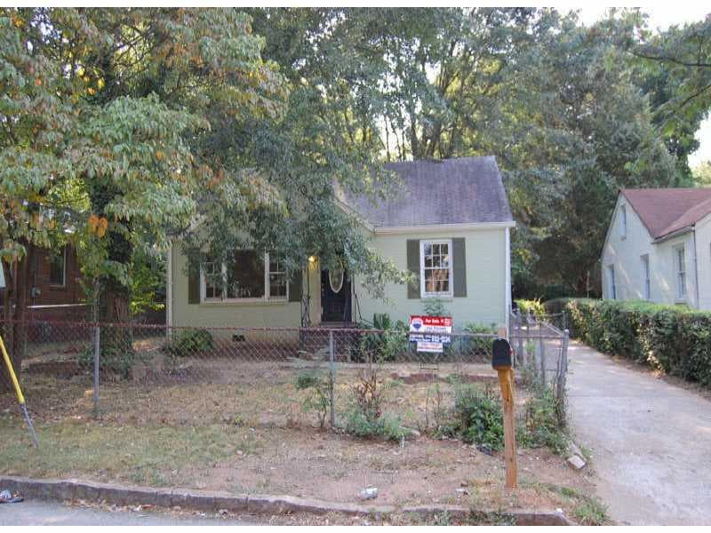 4 bedroom, 832 sq ft single family residence sold at 1845 HOOPER Street, Decatur, GA 30032