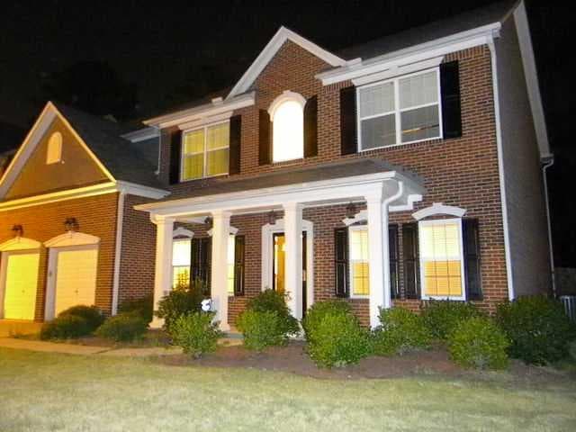 5 bedroom, 2,922 sq ft single family residence sold at 7882 White Oak Loop, Lithonia, GA 30038