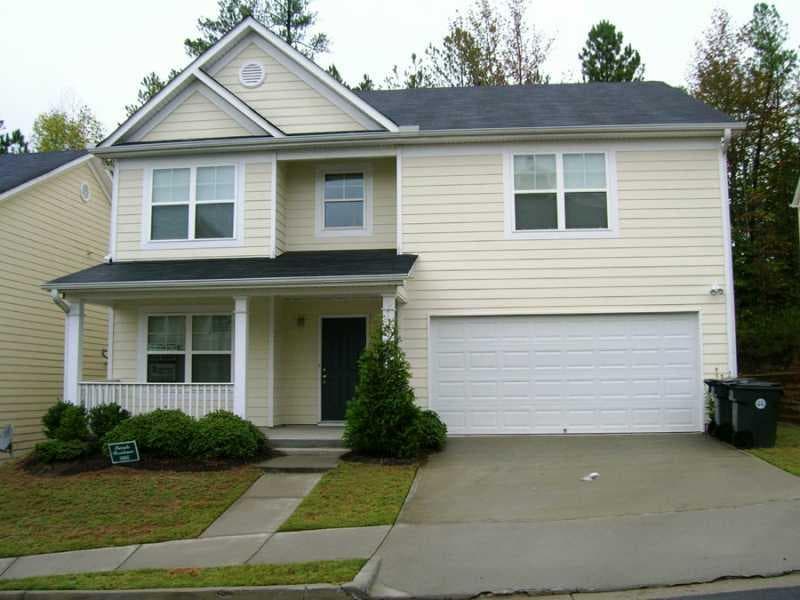 5 bedroom, 2,516 sq ft single family residence sold at 4520 Parkway Circle, Atlanta, GA 30349