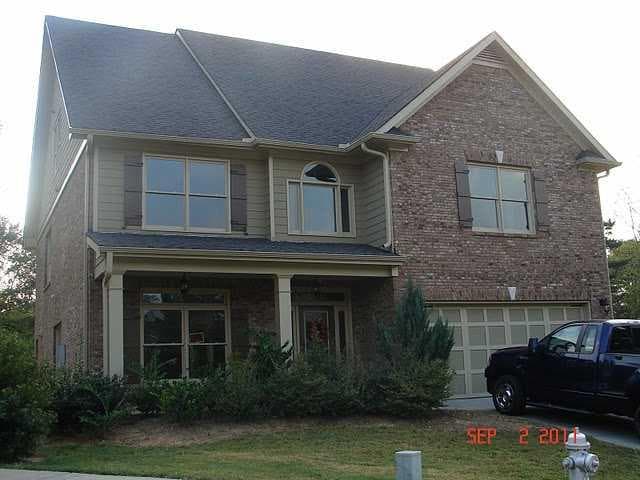 6 bedroom, 3,270 sq ft single family residence sold at 652 Autumn Meadow Drive, Loganville, GA 30052