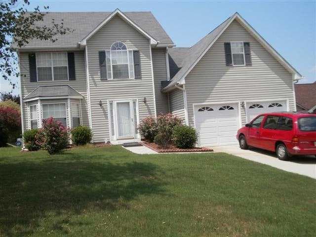 319 Carriage Lake Lane, Stockbridge, GA 30281 — most recent listing photo
