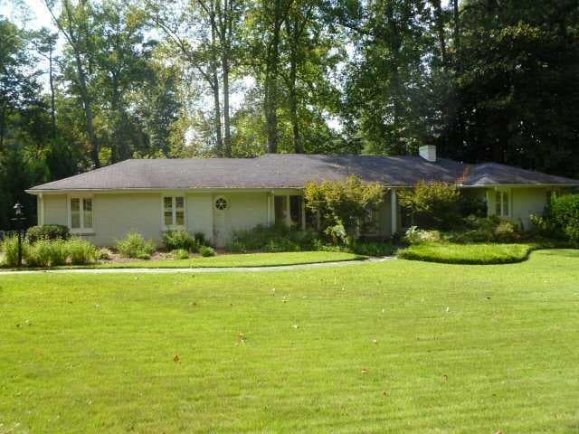 3 bedroom, 2,387 sq ft single family residence sold at 3824 Ivy Road, Atlanta, GA 30342