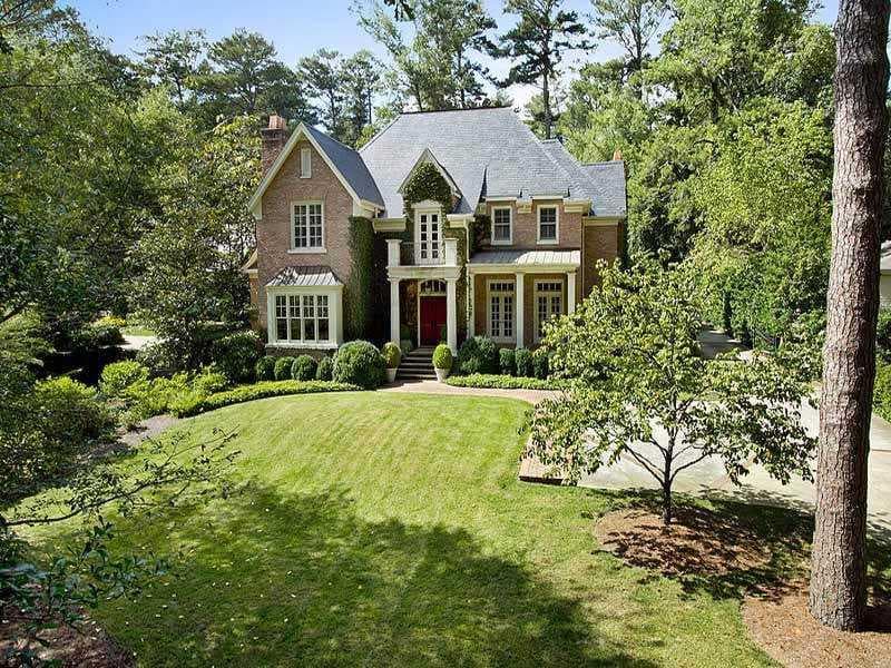 6 bedroom, 6,305 sq ft single family residence sold at 457 Valley Road, Atlanta, GA 30305