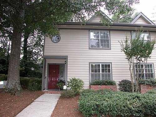 2 bedroom, 1,585 sq ft condominium sold at 1258 Weatherstone Drive 1258, Atlanta, GA 30324