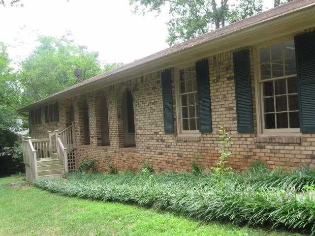 442 SE WILLOWBROOK Court, Marietta, GA 30082 — most recent listing photo