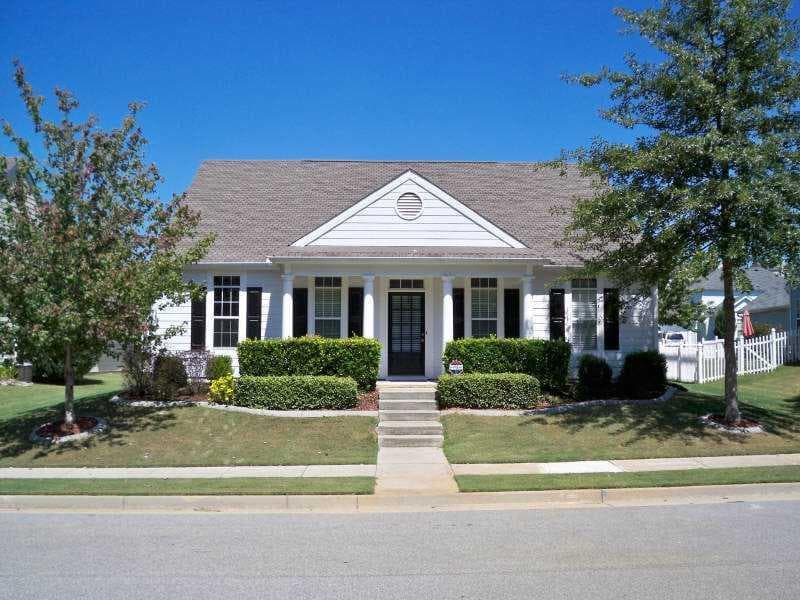 527 Anglewood Trace, Stockbridge, GA 30281 — most recent listing photo