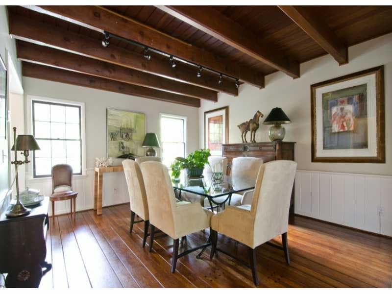 4 bedroom, 3,138 sq ft single family residence sold at 4665 Bryn Mawr Circle, Atlanta, GA 30327