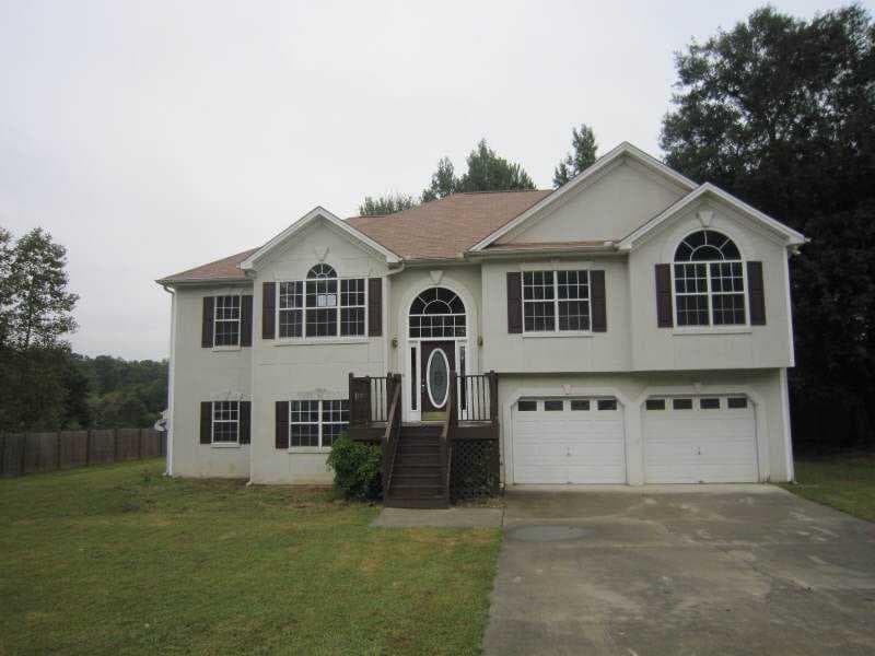 1682 SILVERDALE Lane, Lithia Springs, GA 30122 — most recent listing photo