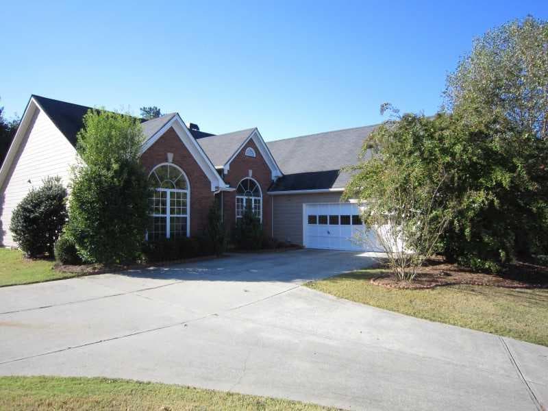 3 bedroom single family residence sold at 297 Dogwood View Lane, Suwanee, GA 30024