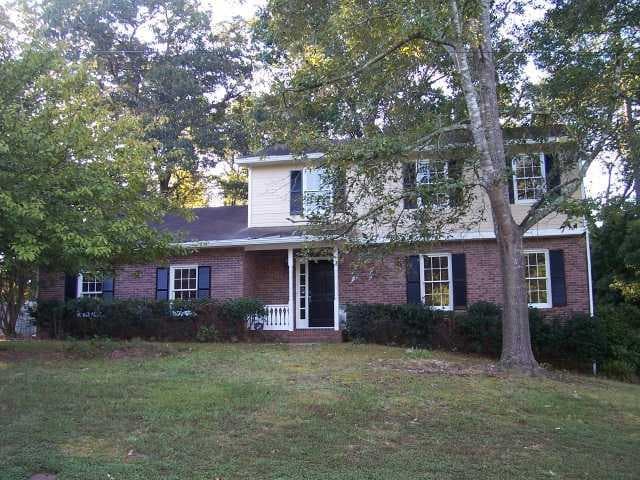 4 bedroom, 2,168 sq ft single family residence sold at 4576 Brandon Drive, Lilburn, GA 30047