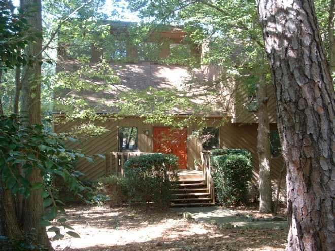 3 bedroom, 2,578 sq ft single family residence sold at 5404 Valley Mist Trace, Norcross, GA 30092