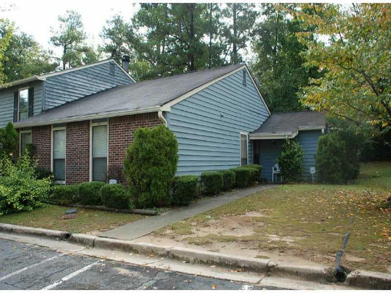 3 bedroom, 1,326 sq ft townhouse sold at 75 SANDALWOOD Circle 1, Lawrenceville, GA 30046