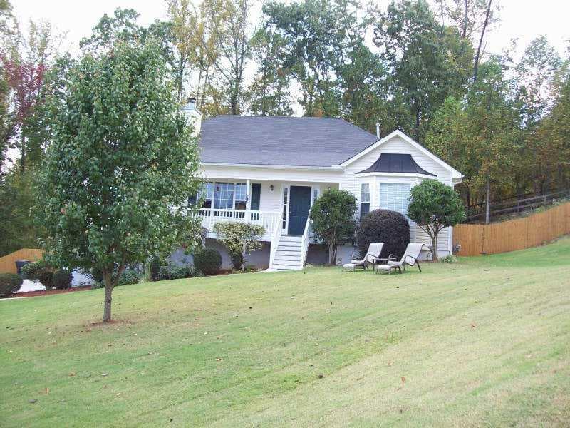 681 Hickory Lake Drive, Acworth, GA 30101 — most recent listing photo