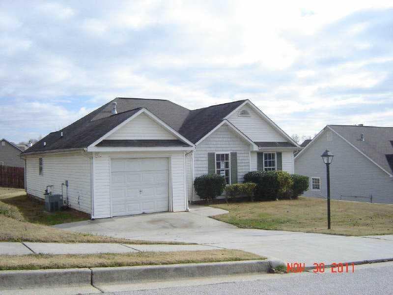 305 Breezy Hill Walk, Stockbridge, GA 30281 — most recent listing photo