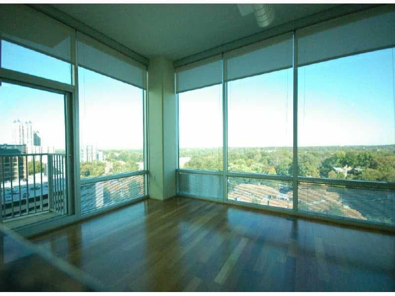 1 bedroom, 867 sq ft condominium sold at 923 Peachtree Street 1133, Atlanta, GA 30309