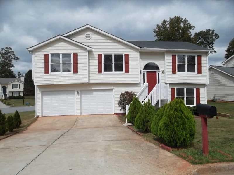 475 Heathgate Drive, Lawrenceville, GA 30044 — most recent listing photo