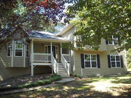4 bedroom, 2,187 sq ft single family residence sold at 2310 Fair Oaks Court, Cumming, GA 30040