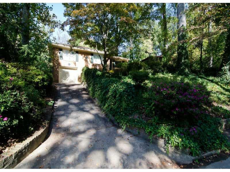 3 bedroom, 1,370 sq ft single family residence sold at 1864 Windemere Drive, Atlanta, GA 30324