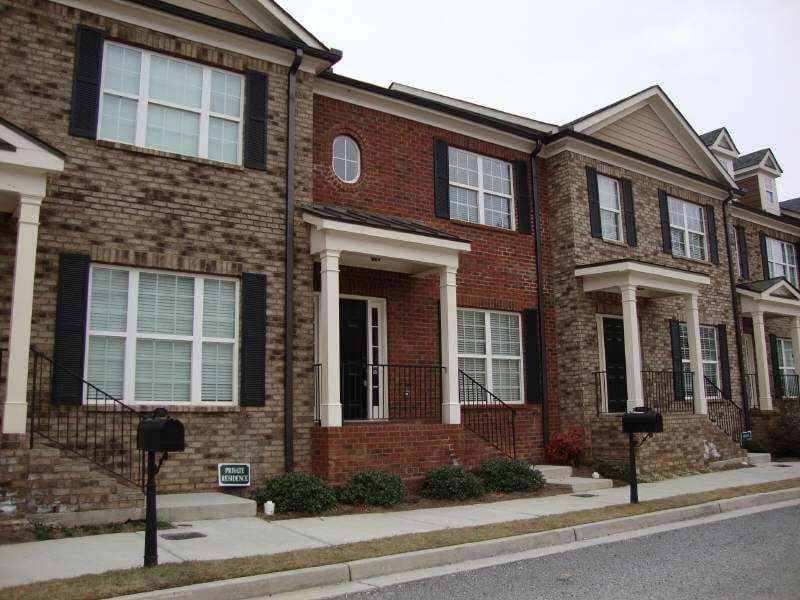 3 bedroom townhouse sold at 2021 APPALOOSA MILL Circle 35, Buford, GA 30019