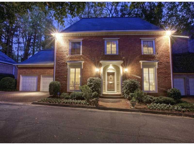 4 bedroom townhouse sold at 1196 NW Longcourte Drive 1196, Atlanta, GA 30327