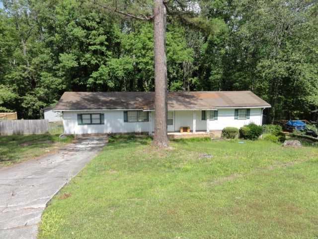 2904 BICENTENNIAL Drive, Stone Mountain, GA 30087 — most recent listing photo