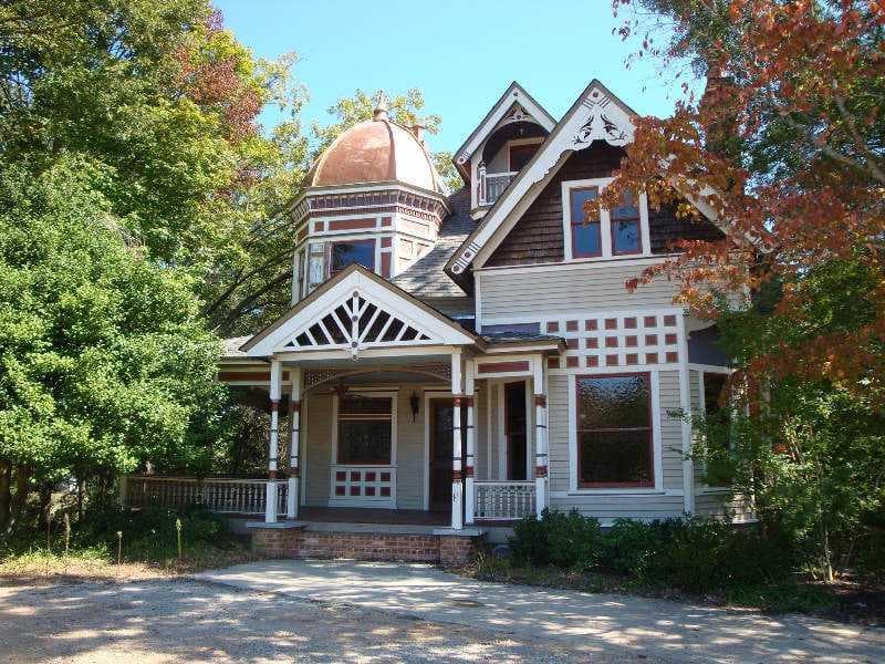 5 bedroom, 5,578 sq ft single family residence sold at 455 Sawnee Avenue, Buford, GA 30518