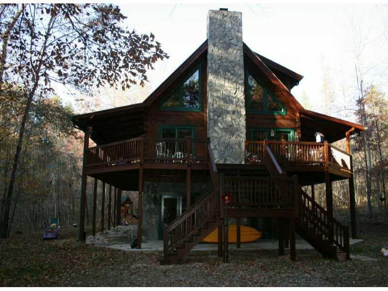 4 bedroom single family residence sold at 9501 Highway 136, Talking Rock, GA 30175