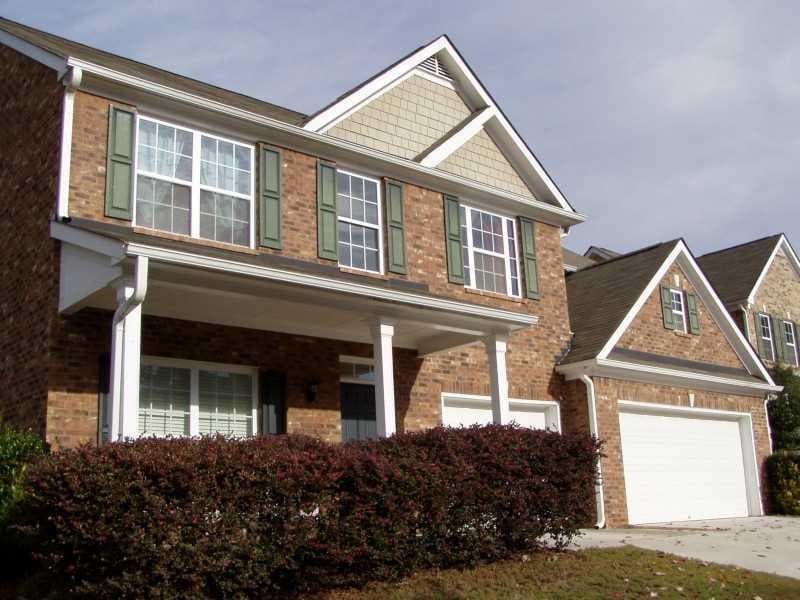 4 bedroom, 3,292 sq ft single family residence sold at 2120 Cooper Lakes Drive, Grayson, GA 30017