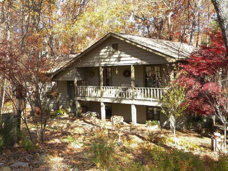 3 bedroom, 2,198 sq ft single family residence sold at 122 Ridgewood Drive, Waleska, GA 30183
