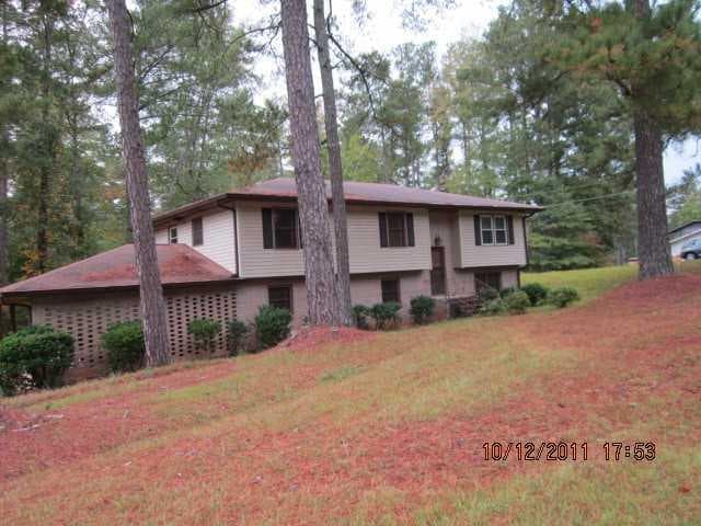 4 bedroom, 1,442 sq ft single family residence sold at 1445 AUSTIN Road, Atlanta, GA 30331