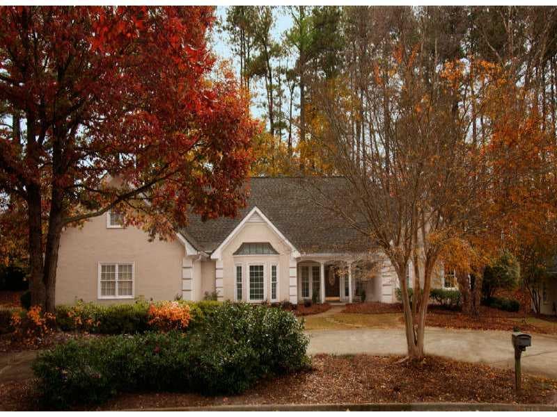 3 bedroom single family residence sold at 5775 Grove Point Road, Johns Creek, GA 30022