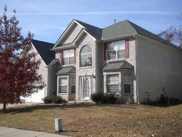 5 bedroom, 3,268 sq ft single family residence sold at 2871 Chilhowee Drive, Atlanta, GA 30331
