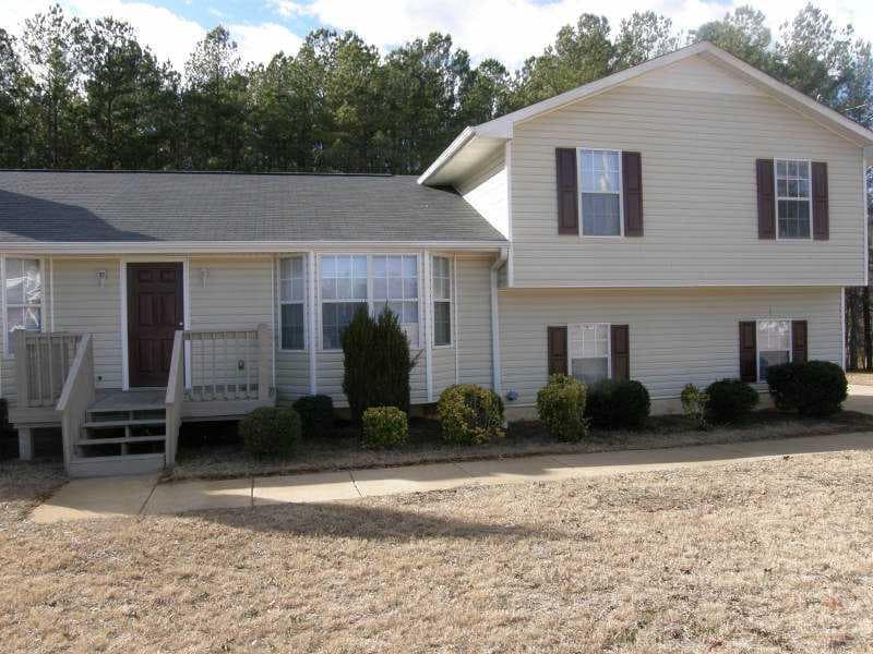 518 Shaggy Hickory Trail, Palmetto, GA 30268 — most recent listing photo