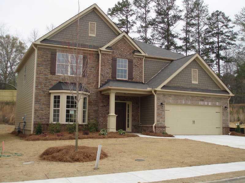 4 bedroom, 2,880 sq ft single family residence sold at 141 Manor Lane, Woodstock, GA 30188